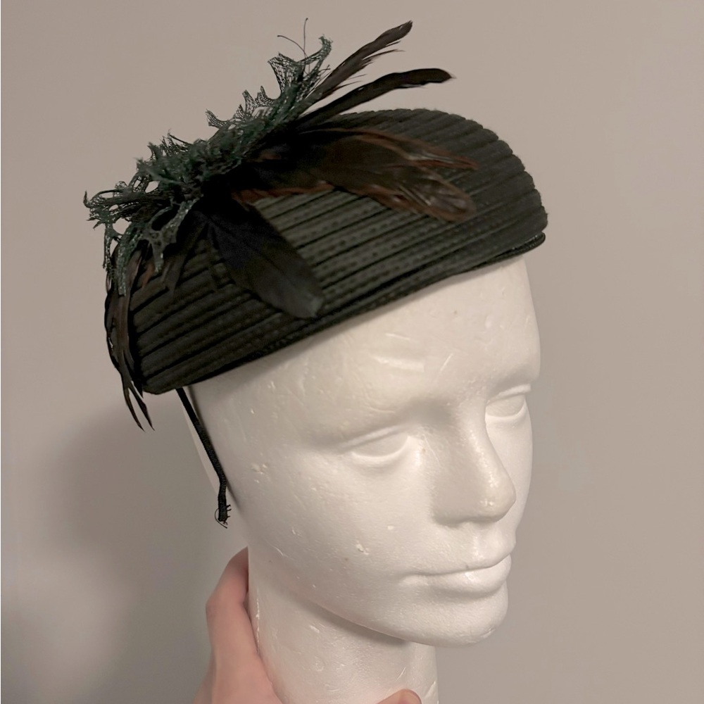 Hunter green fascinator